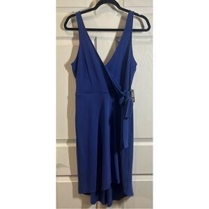 Elegant Blue Wrap Dress​​​
